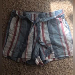 New with tags Loft linen shorts